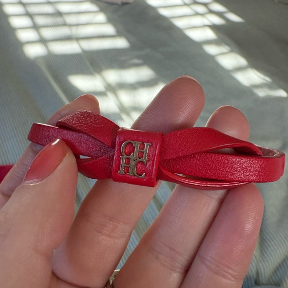 Carolina Herrera Red Leather bracelet cuff - Picture 2 of 6